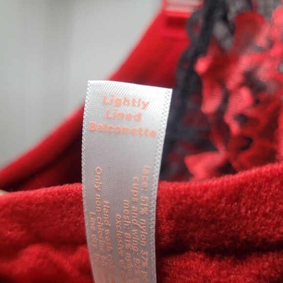 Cacique 44G Bra Red Black Embroidered Lace Lightly Lined Balconette Underwire - Picture 6 of 8